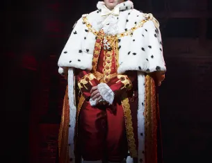 Jonathan Groff as King George.